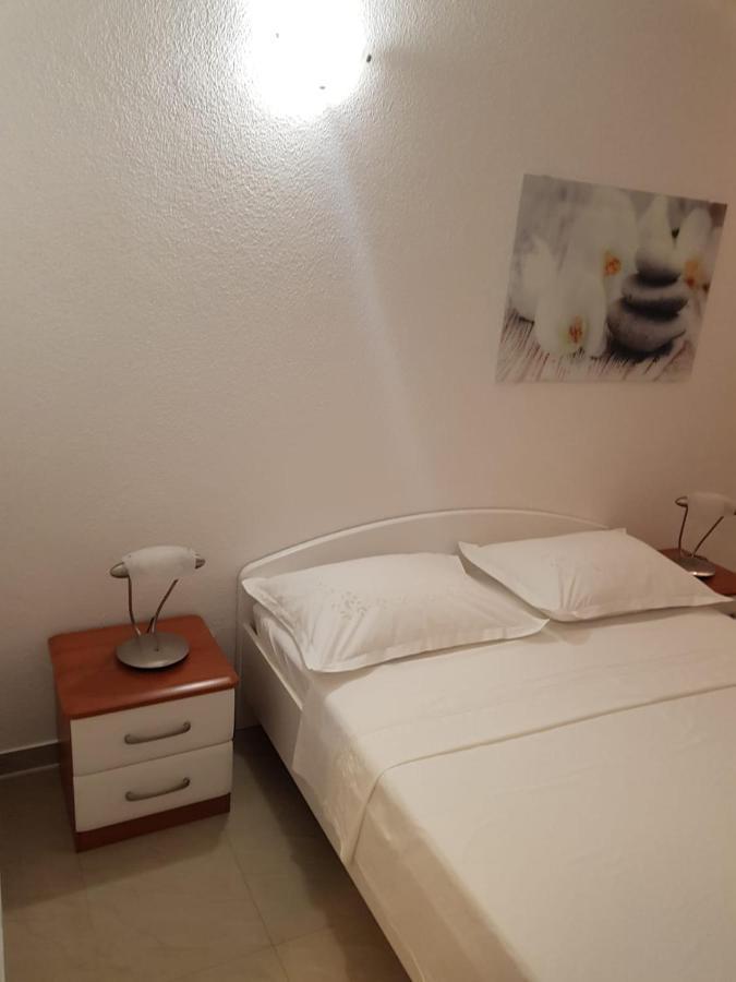 Apartment Miskovic Makarska Buitenkant foto