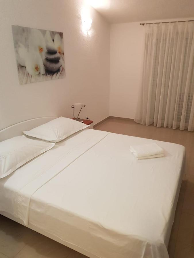 Apartment Miskovic Makarska Buitenkant foto