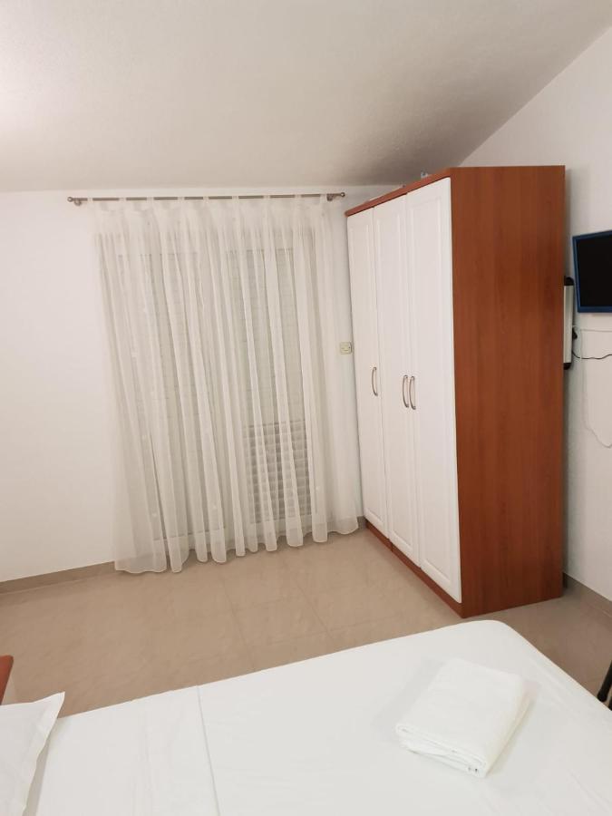 Apartment Miskovic Makarska Buitenkant foto