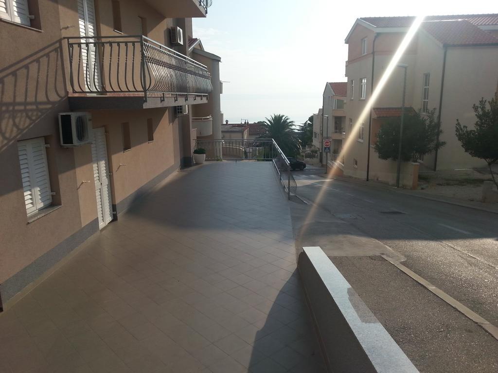 Apartment Miskovic Makarska Kamer foto