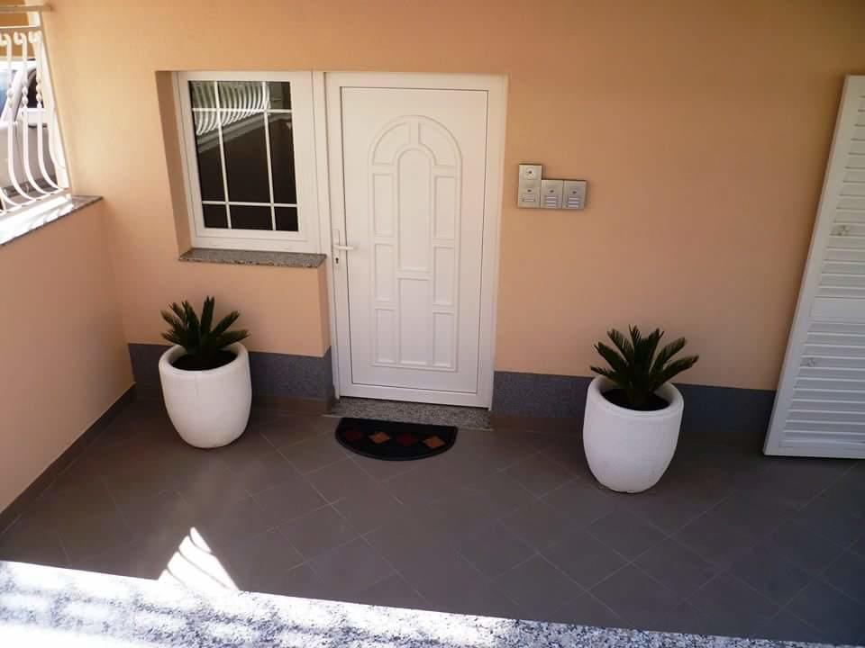 Apartment Miskovic Makarska Buitenkant foto
