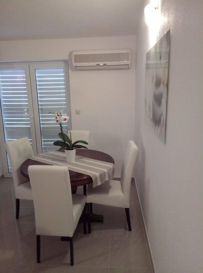 Apartment Miskovic Makarska Buitenkant foto